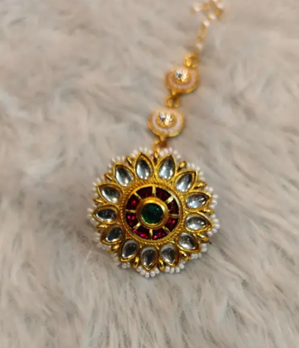 Kundan borla