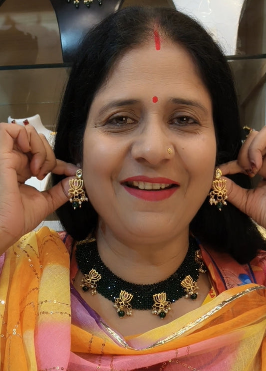 Golden Lotus Chatai Jewellery Set