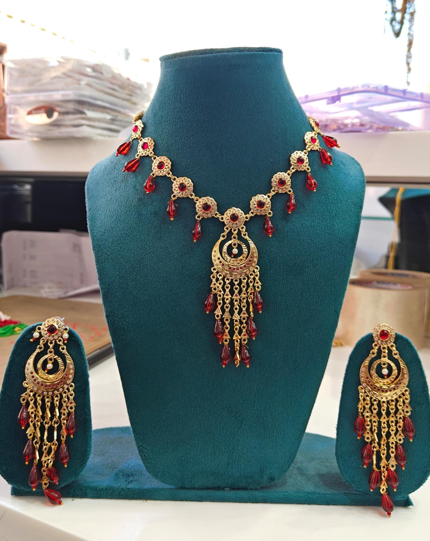 Jadau necklace