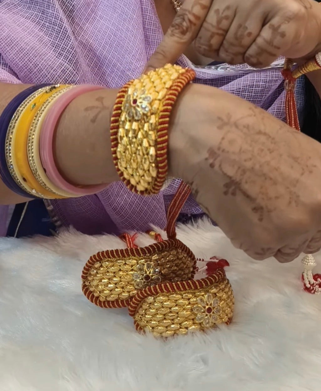 Golden Jadau Poochi