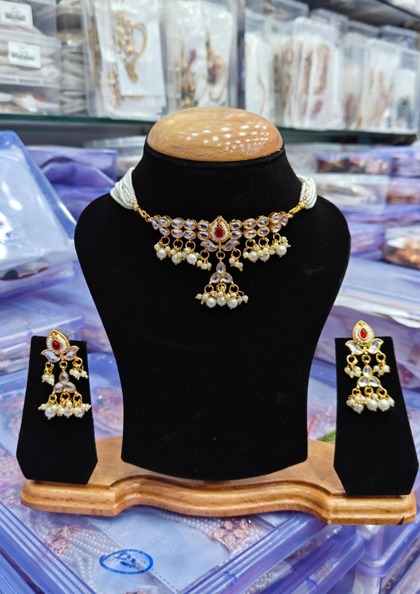 Rajputi Kundan Choker Set