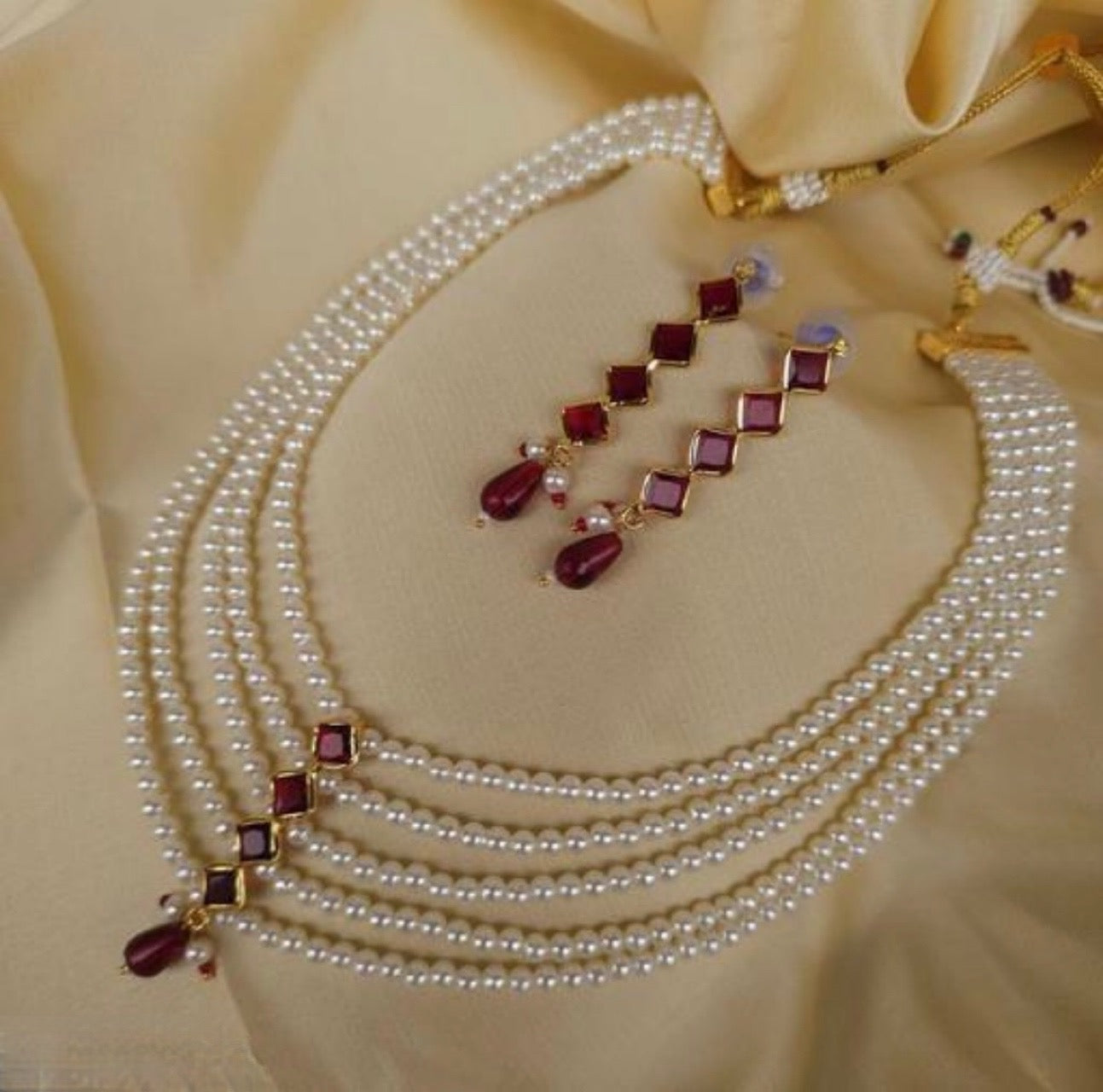 Pearl Choker Hydro Set With Earrings