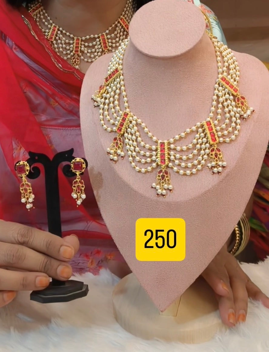 Pearl Choker Set