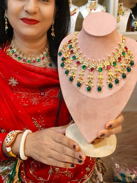 Multicoloured Kundan Necklace Set With Earrings