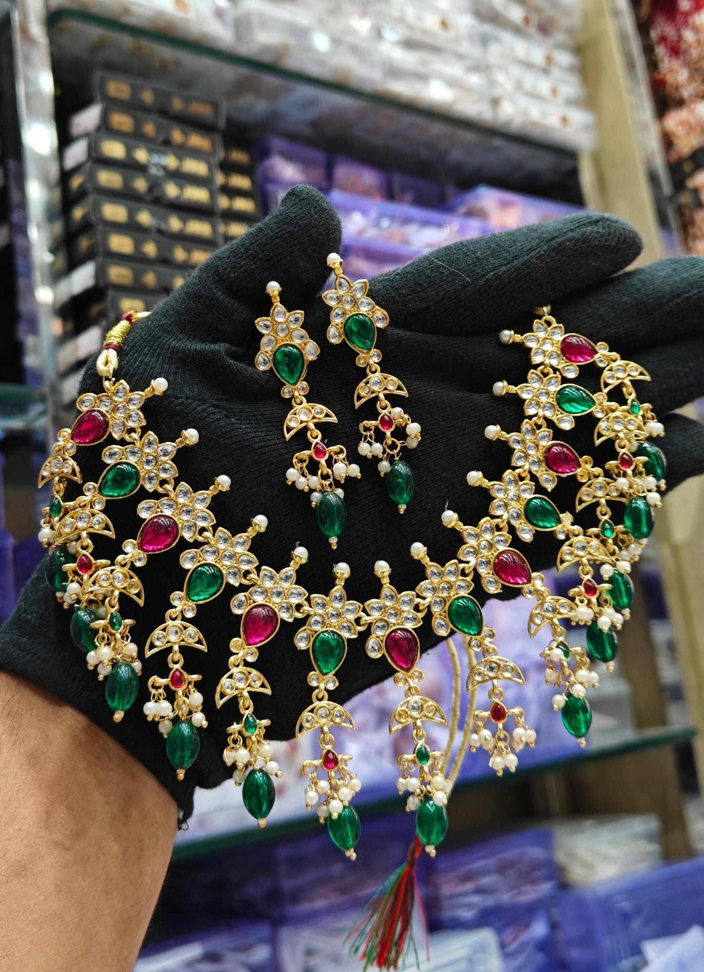 Multicoloured Kundan Necklace Set With Earrings