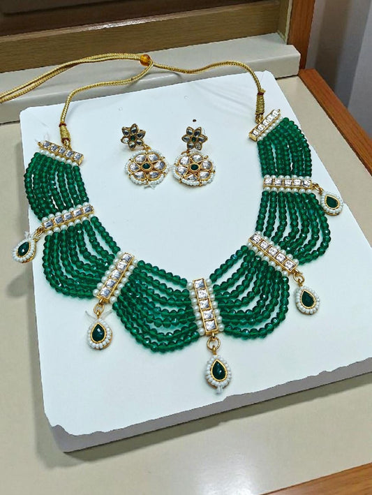 Green Pearl Necklace Set With Earrings