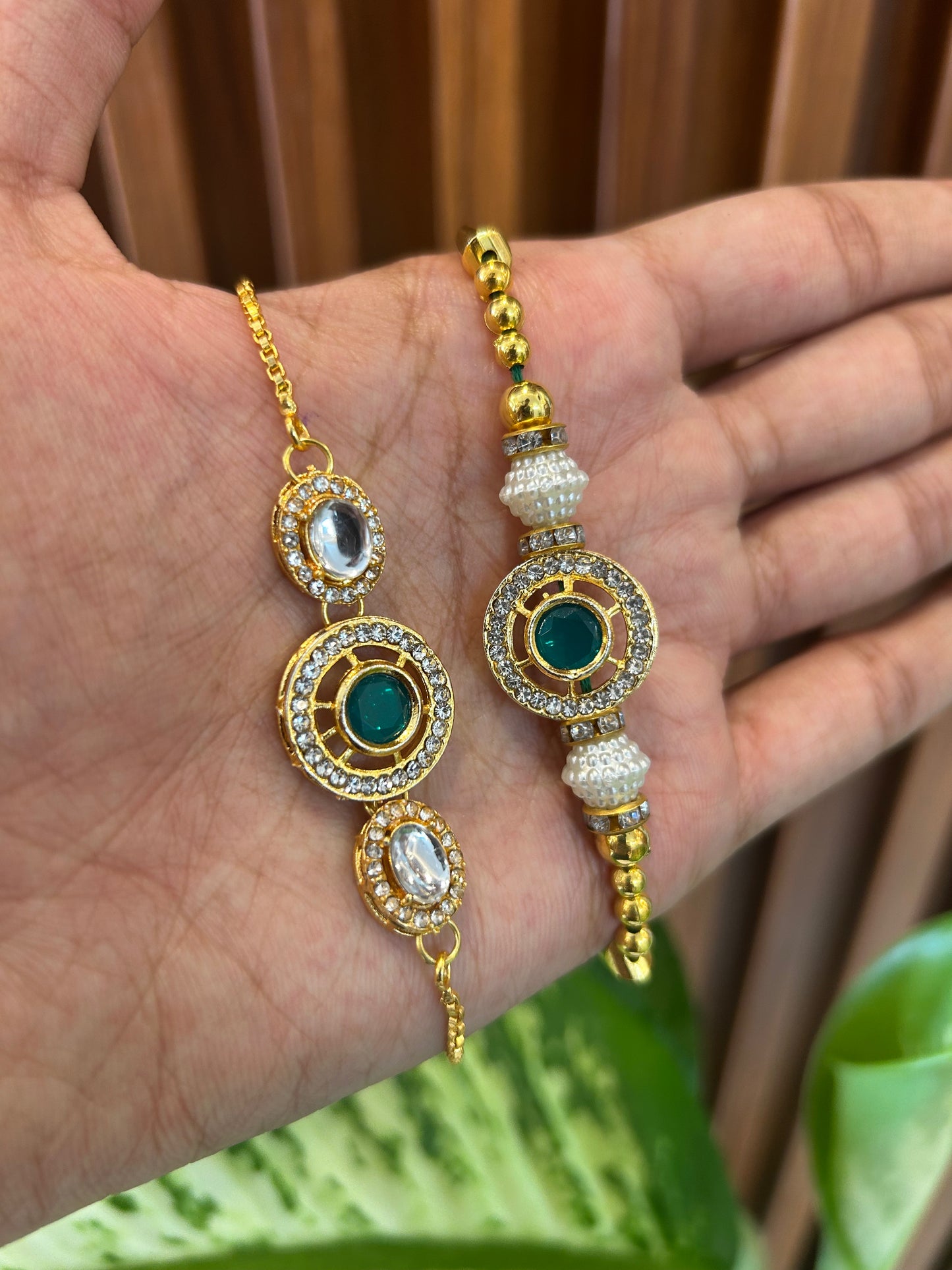 Minimalist Kundan Rakhi Set 🪷🪞