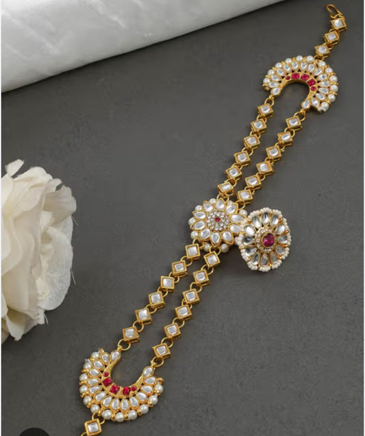 Seeshpatti with borla