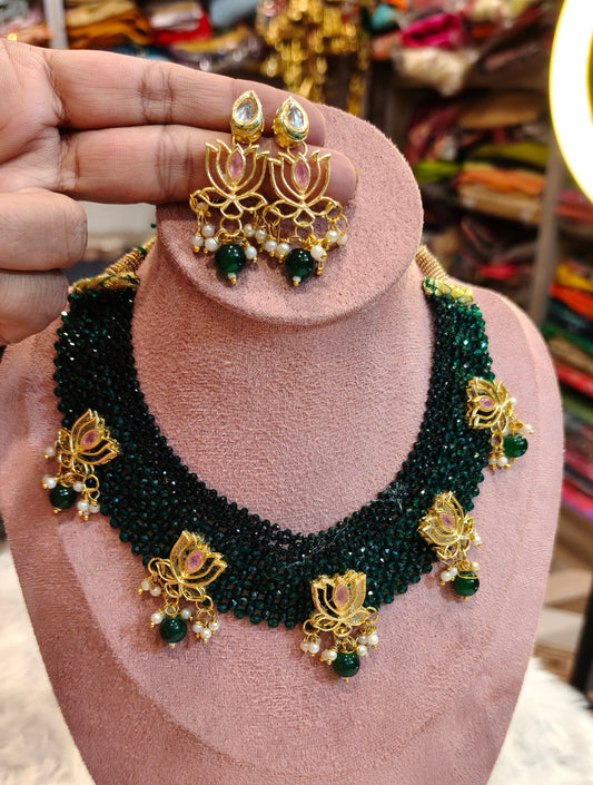Golden Lotus Chatai Jewellery Set