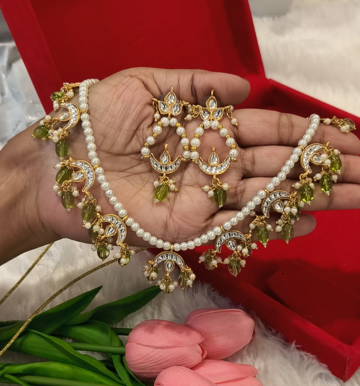 Raindrop Pearl Necklace Set