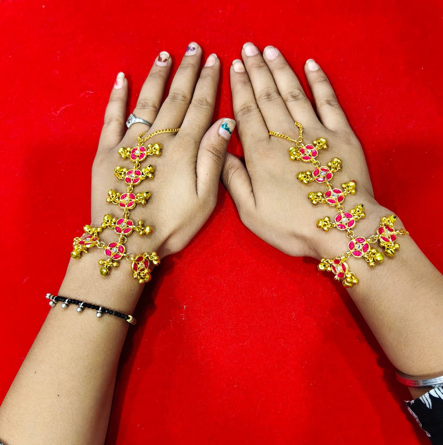 Hathphool