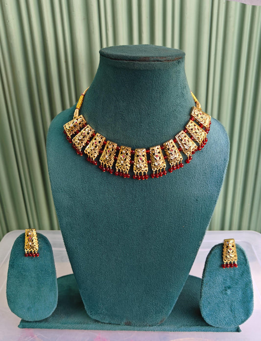 Patiya Choker Set With Earrings